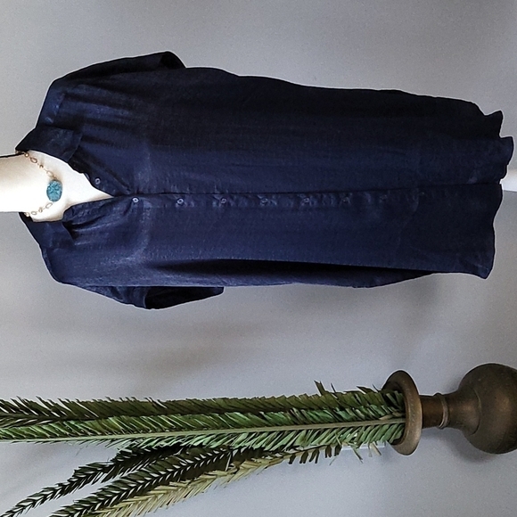 Roaman's navy blue button-down blouse NWOT - Picture 1 of 11